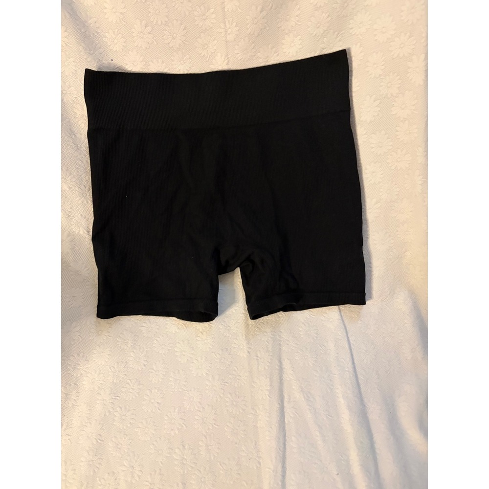 Wild Fable Black Seamless Ribbed Bike Shorts High Waisted Athletic Size L